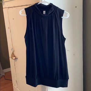 Sleeveless bubble top